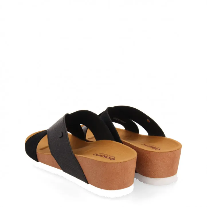 Sandalias cuña Gioseppo con tiras cruzadas segni
